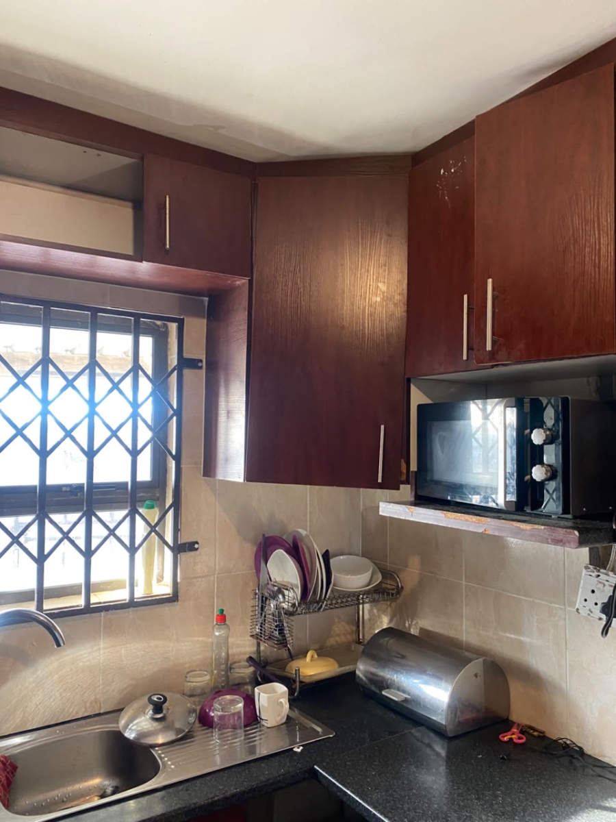 3 Bedroom Property for Sale in Umrhabulo Triangle Western Cape
